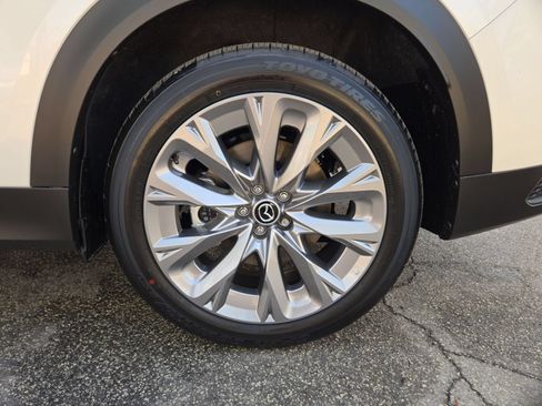 New 2026 MAZDA CX-90 3.3 Turbo w/ Preferred Package AWD/4WD image 17