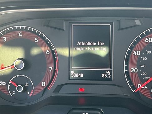 Used 2020 Volkswagen Jetta SE w/ SE Cold Weather Package image 29