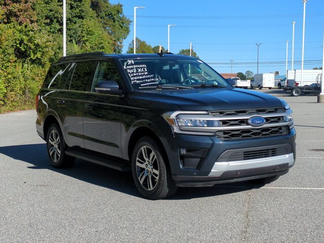 Certified 2024 Ford Expedition XLT RWD image 1