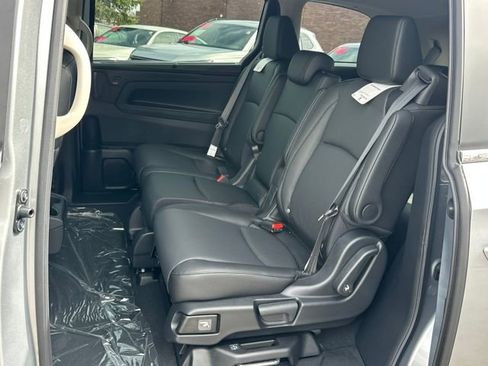 New 2026 Honda Odyssey EX-L image 14