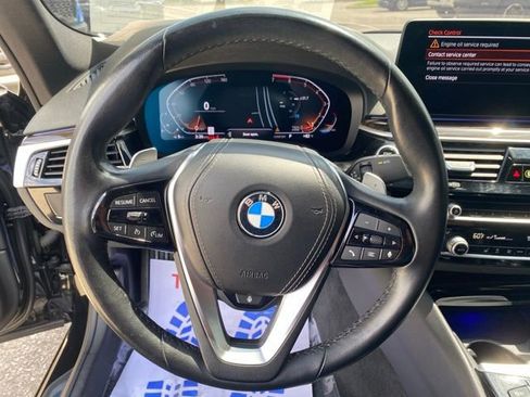 Used 2022 BMW 530i xDrive w/ Convenience Package AWD/4WD image 13