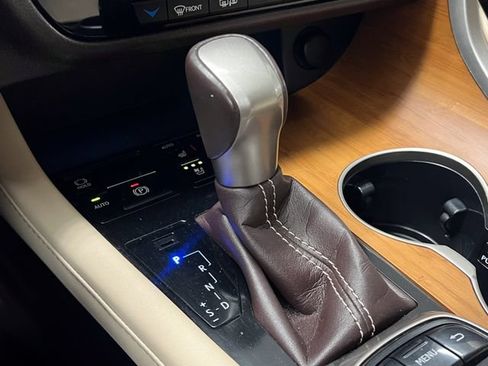 Used 2016 Lexus RX 350 FWD w/ Premium Package image 21