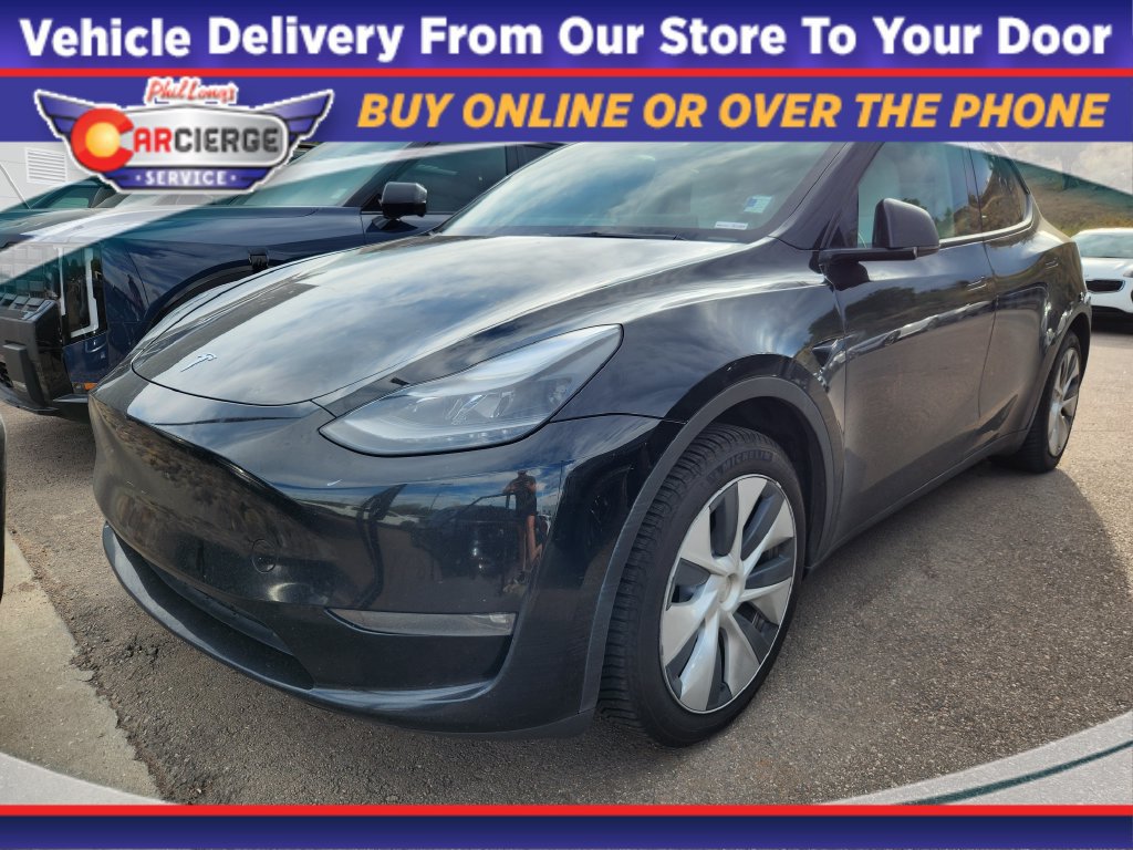 Used 2024 Tesla Model Y Long Range AWD/4WD image 1