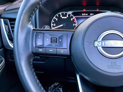 Certified 2023 Nissan Rogue SV w/ SV Premium B Package image 21