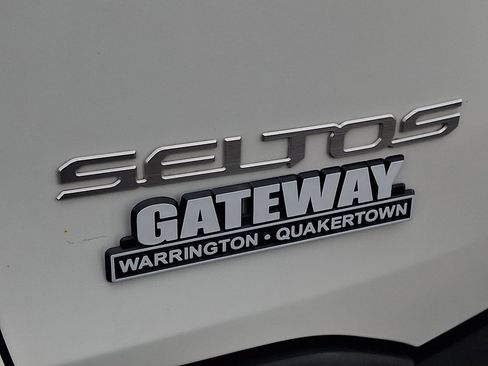 Certified 2024 Kia Seltos S image 29