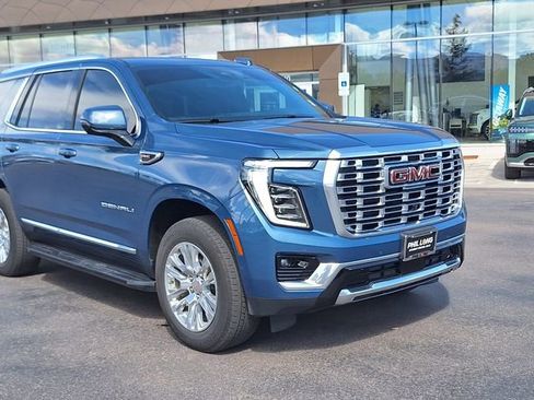 Used 2025 GMC Yukon Denali AWD/4WD image 1