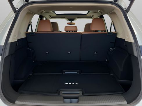 New 2026 Nissan Rogue Platinum image 35