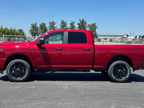 New 2026 RAM 2500 Laramie AWD/4WD image 6