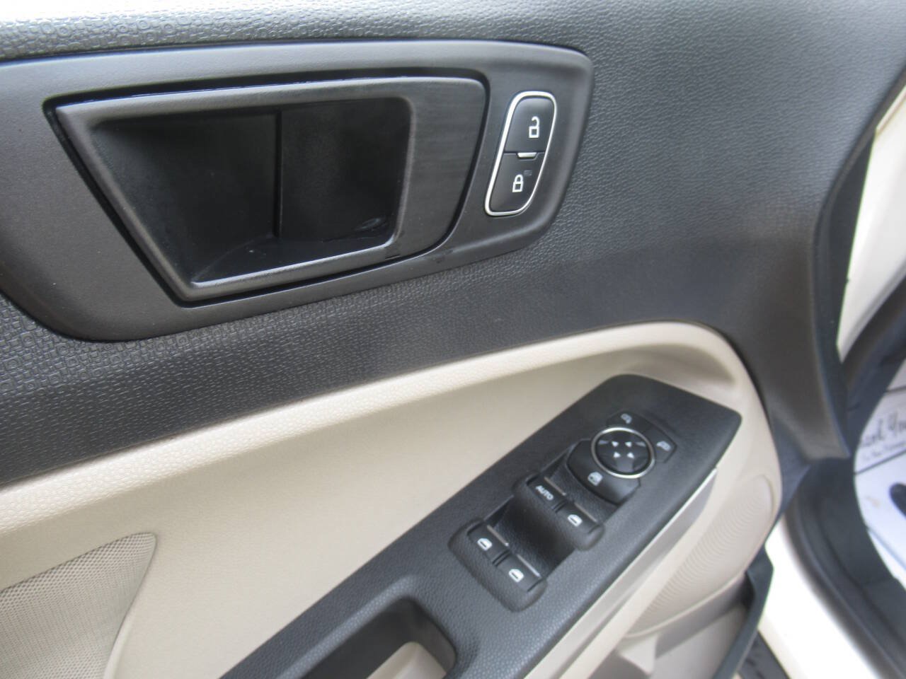 Used 2019 Ford EcoSport S FWD image 17