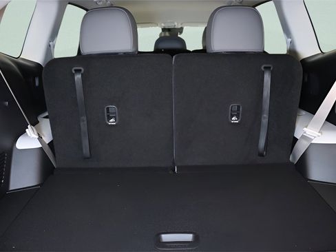 New 2026 Hyundai Ioniq 9 SEL image 22