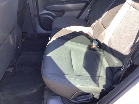 Used 2025 Hyundai Tucson SE image 10