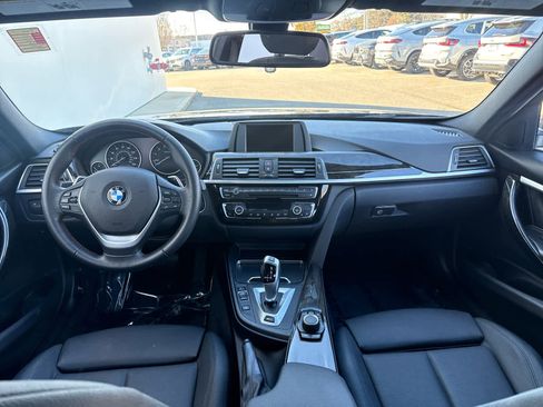 Used 2017 BMW 330e image 17