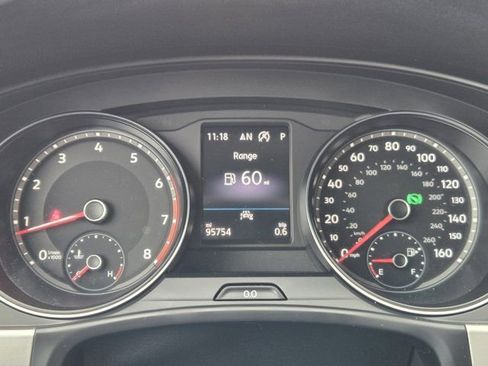 Used 2021 Volkswagen Atlas SE image 15