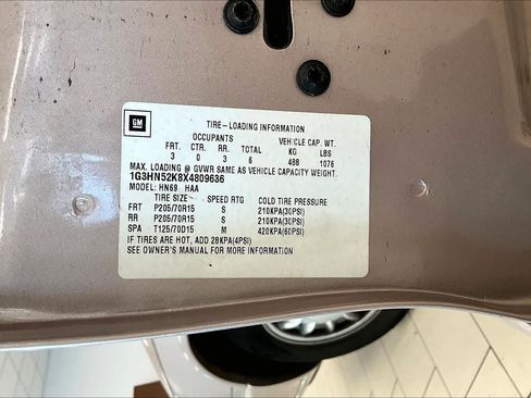 Used 1999 Oldsmobile 88 FWD image 30