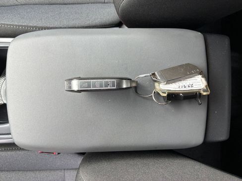 Used 2025 Kia K4 LXS image 21