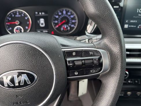 Used 2021 Kia K5 LX image 19