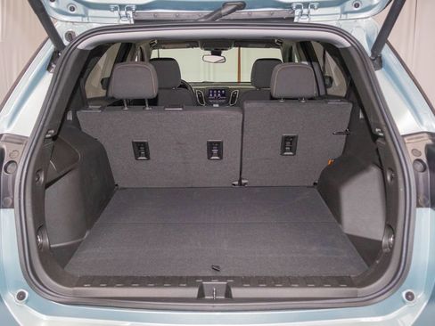 Used 2022 Chevrolet Equinox LT AWD/4WD image 13