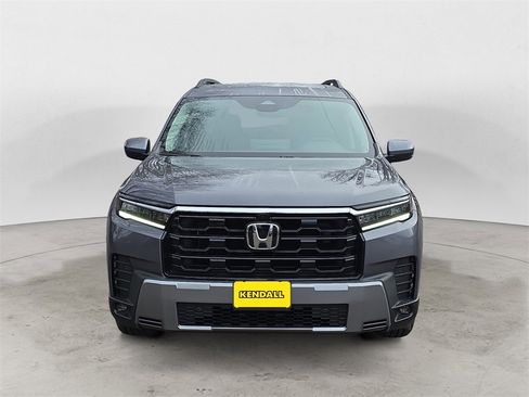 New 2026 Honda Pilot Touring image 8