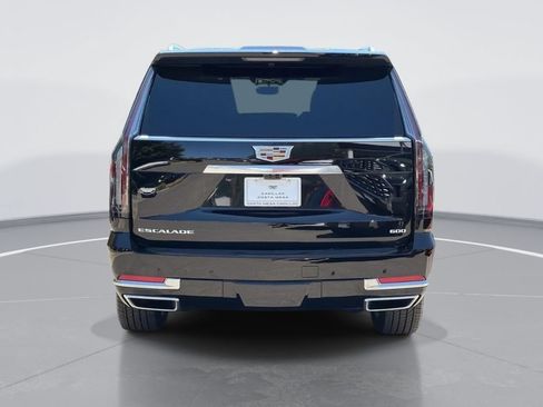 Certified 2026 Cadillac Escalade Luxury RWD image 4