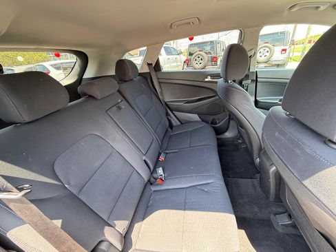 Used 2019 Hyundai Tucson SE AWD/4WD image 36