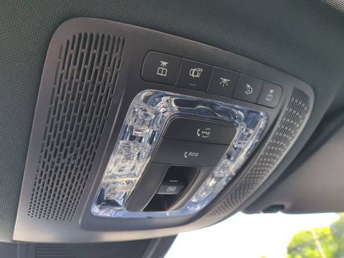 Used 2022 Mercedes-Benz GLS 450 4MATIC image 25