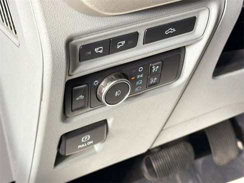 Used 2021 Ford F150 XLT w/ Equipment Group 302A High image 10