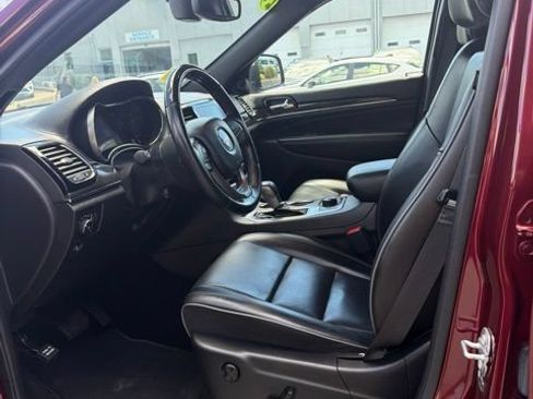 Used 2021 Jeep Grand Cherokee Overland AWD/4WD image 13