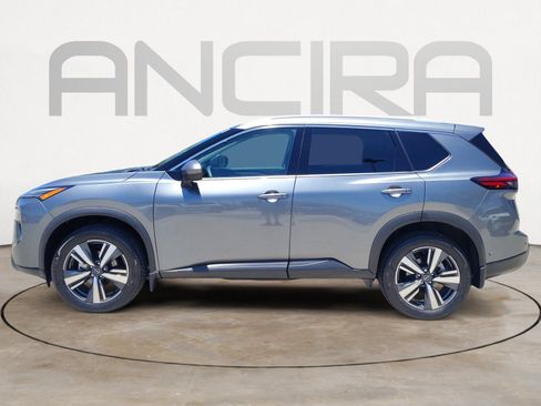 Certified 2024 Nissan Rogue SL w/ SL Premium Package FWD image 8