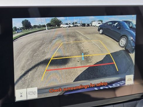 Used 2026 Toyota Grand Highlander FWD image 19