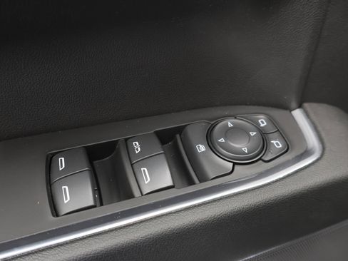 Used 2024 Chevrolet Silverado 1500 RST AWD/4WD image 40