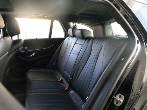 Used 2019 Mercedes-Benz E 450 4MATIC Wagon image 19