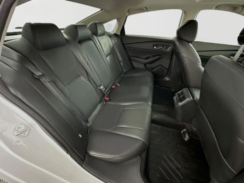 Used 2024 Honda Accord Touring image 39