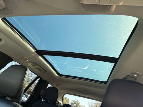 Certified 2023 Volvo XC90 B5 Core image 27