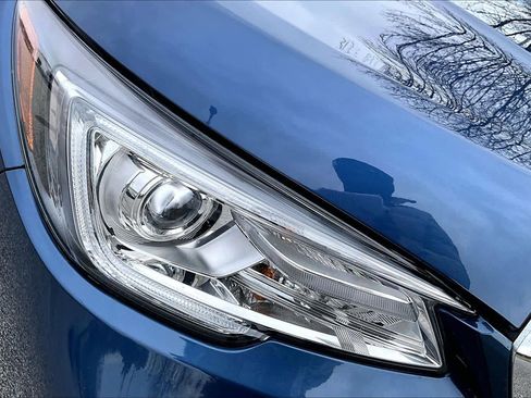 Used 2022 Subaru Ascent Premium w/ Convenience Package image 26