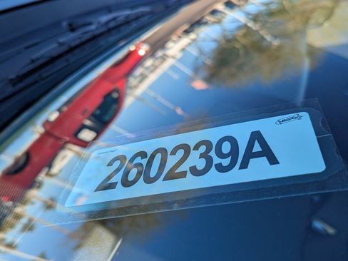 Certified 2022 Nissan Frontier SV w/ Technology Package image 32