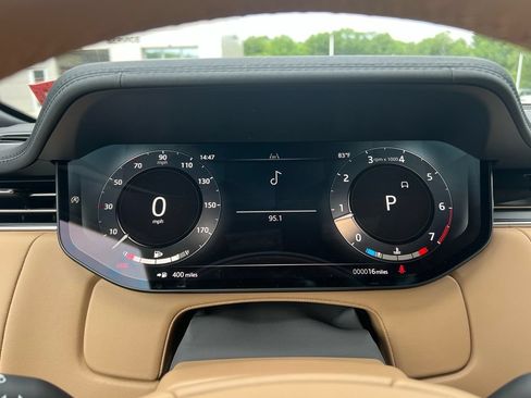 New 2026 Land Rover Range Rover SE AWD/4WD image 14