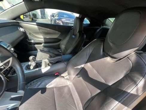 Used 2011 Chevrolet Camaro LT w/ RS Package image 10