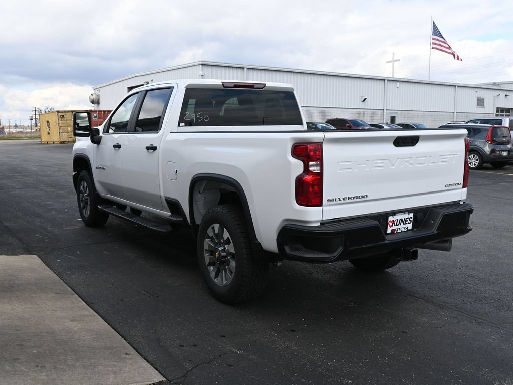 New 2026 Chevrolet Silverado 2500 Custom w/ Custom Value Package AWD/4WD image 7