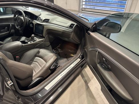 Used 2018 Maserati GranTurismo Sport image 33