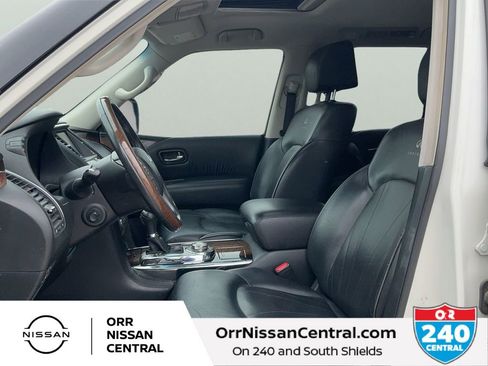 Used 2014 INFINITI QX80 4WD w/ Deluxe Touring Package image 17