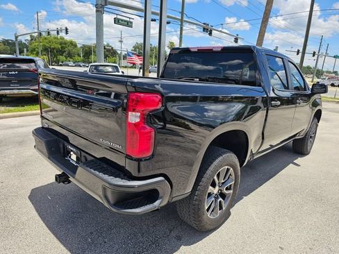 Used 2024 Chevrolet Silverado 1500 Custom Trail Boss AWD/4WD image 5