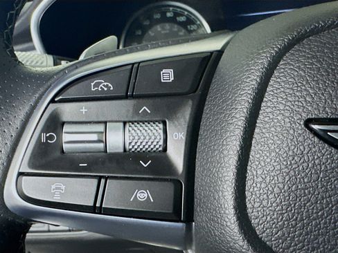 Used 2025 Genesis G70 2.5T w/ Sport Prestige Package image 16