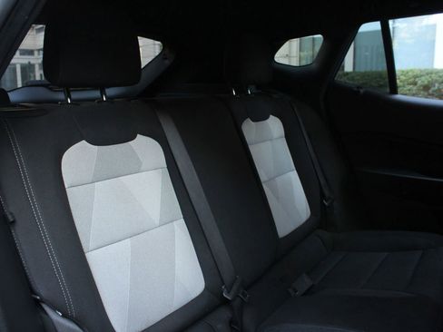 Used 2024 Chevrolet Trax RS image 21