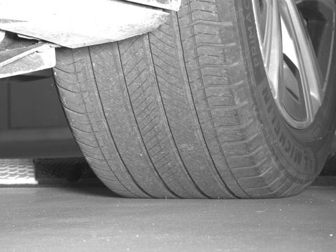 Certified 2024 Cadillac Lyriq Tech RWD image 13