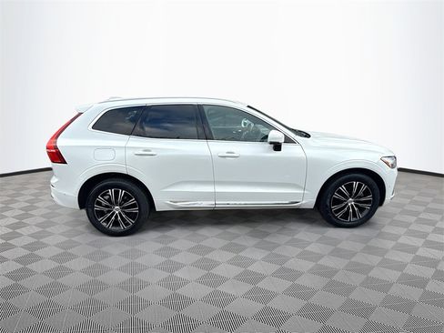 Used 2022 Volvo XC60 B5 Inscription w/ Advanced Package image 5