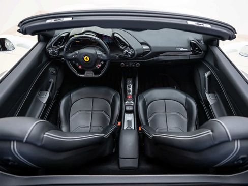 Certified 2018 Ferrari 488 Spider RWD image 20