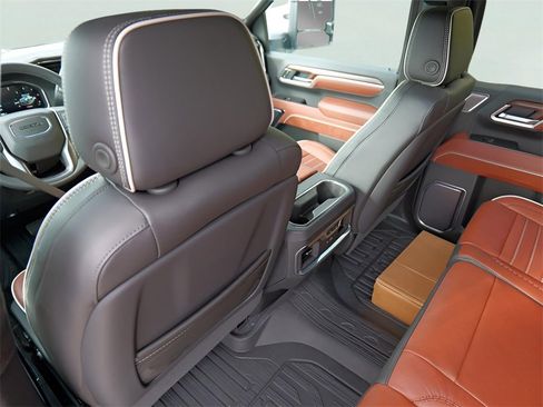 New 2026 GMC Sierra 2500 Denali Ultimate w/ Max Trailering Package image 22