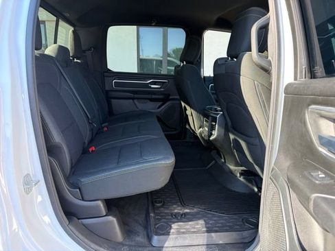 Used 2021 RAM 1500 Big Horn AWD/4WD image 17