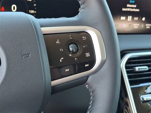 New 2026 Nissan Armada SV AWD/4WD image 15