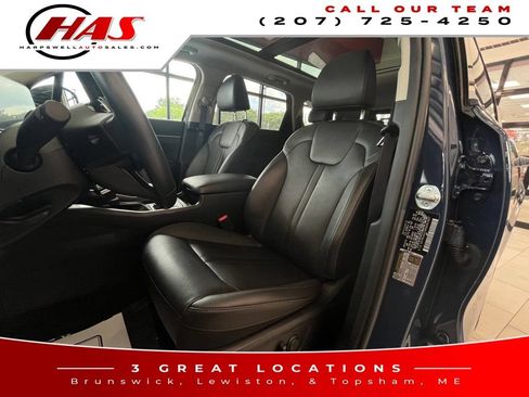 Used 2024 Kia Sorento S w/ Panoramic Sunroof Package AWD/4WD image 10